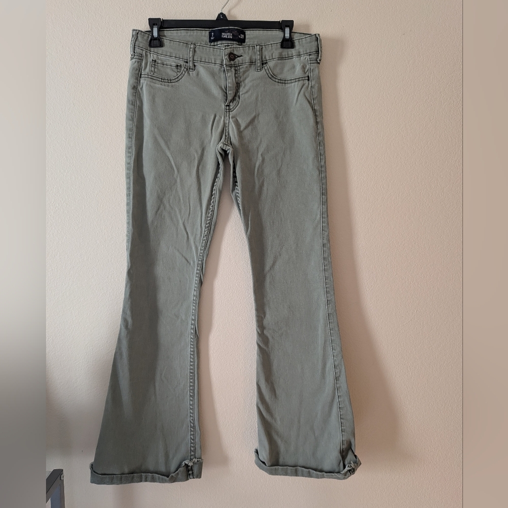 Hollister Women's Sage Green Jeans